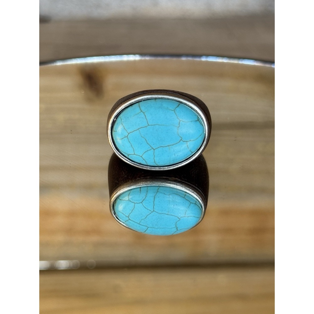 Vintage Beautiful Modernist Mahogany and Turquoise Statement Ring Rare Find